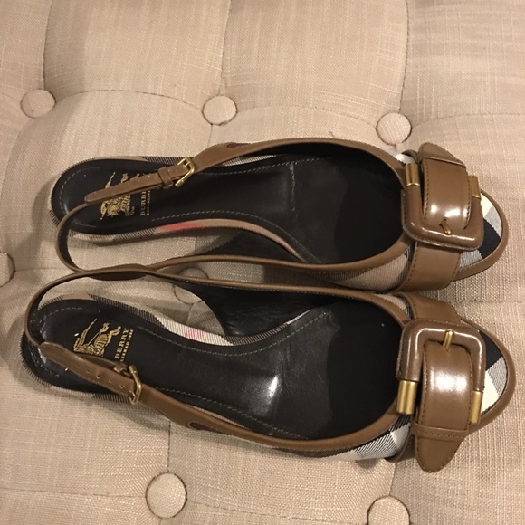 Burberry check flats size 40/9 - Picture 2 of 8